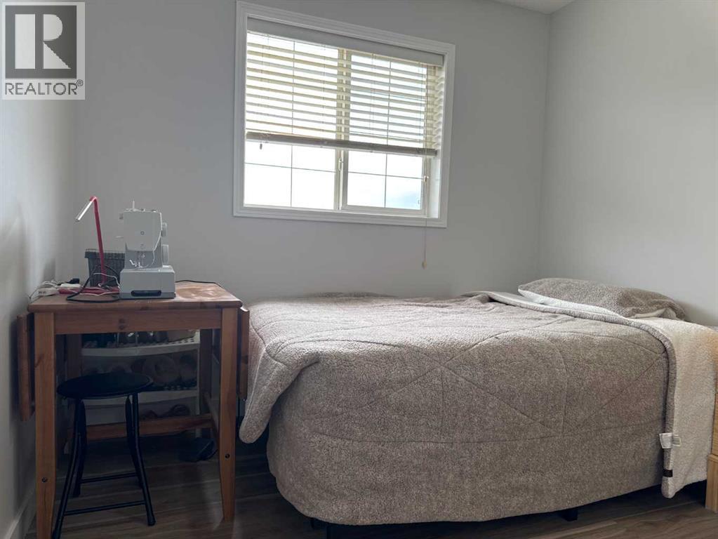 304 Ross Avenue, Cochrane