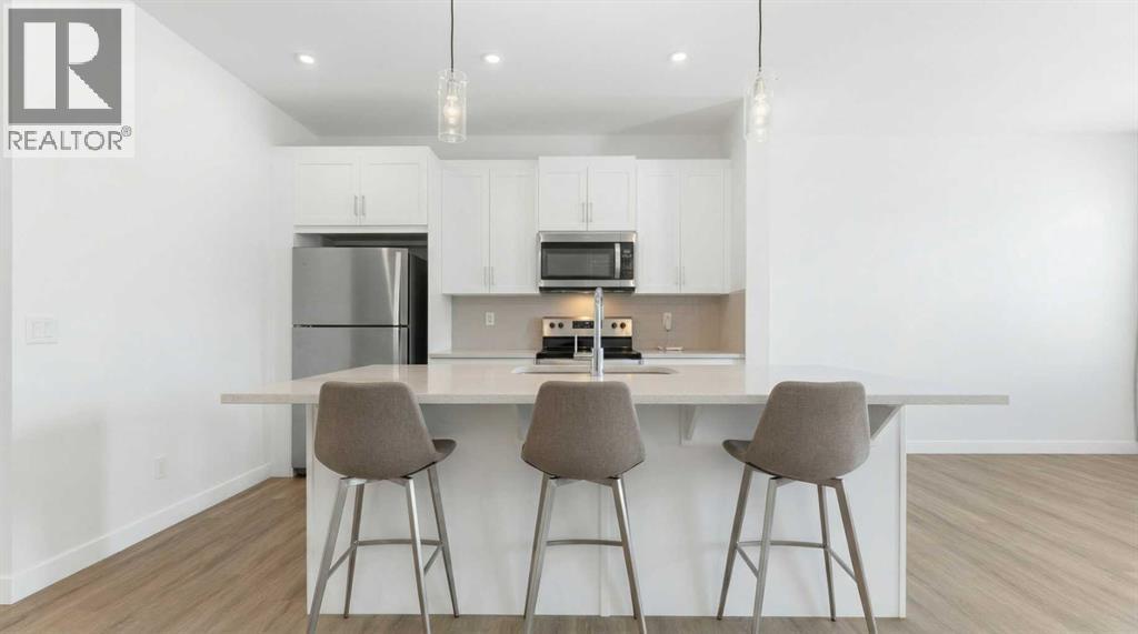 Single Family House for Sale in  Ambleside Crescent NW Moraine Calgary 