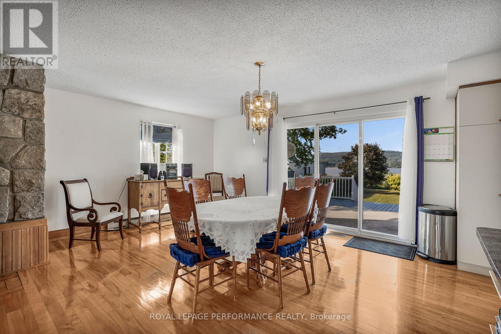123 CH DU DOMAINE ROAD - 12