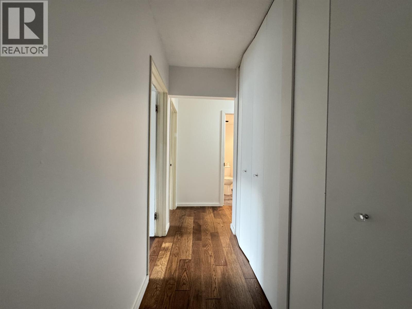 #203 1300 SUMMIT AVENUE - 17