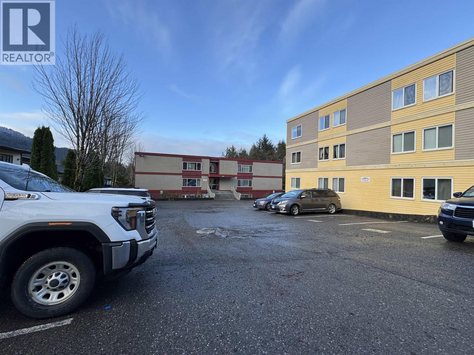 #203 1300 SUMMIT AVENUE - 22