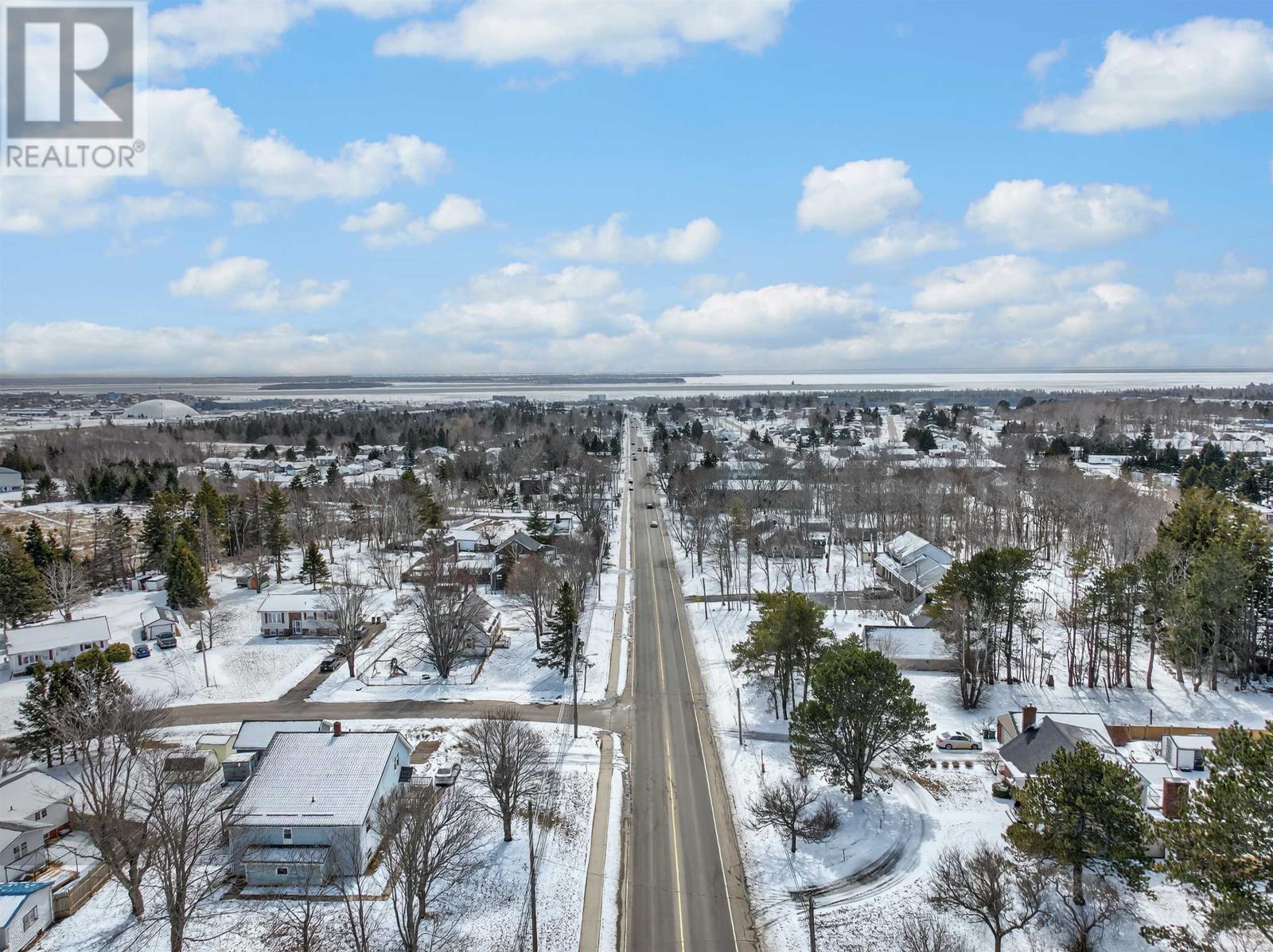 276 South Drive - 43
