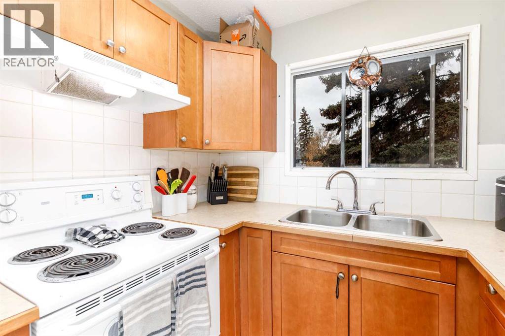 6343 58 Ave Avenue West, Red Deer