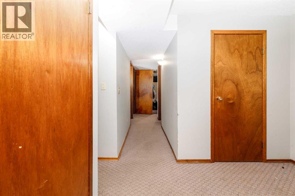 6343 58 Ave Avenue West, Red Deer