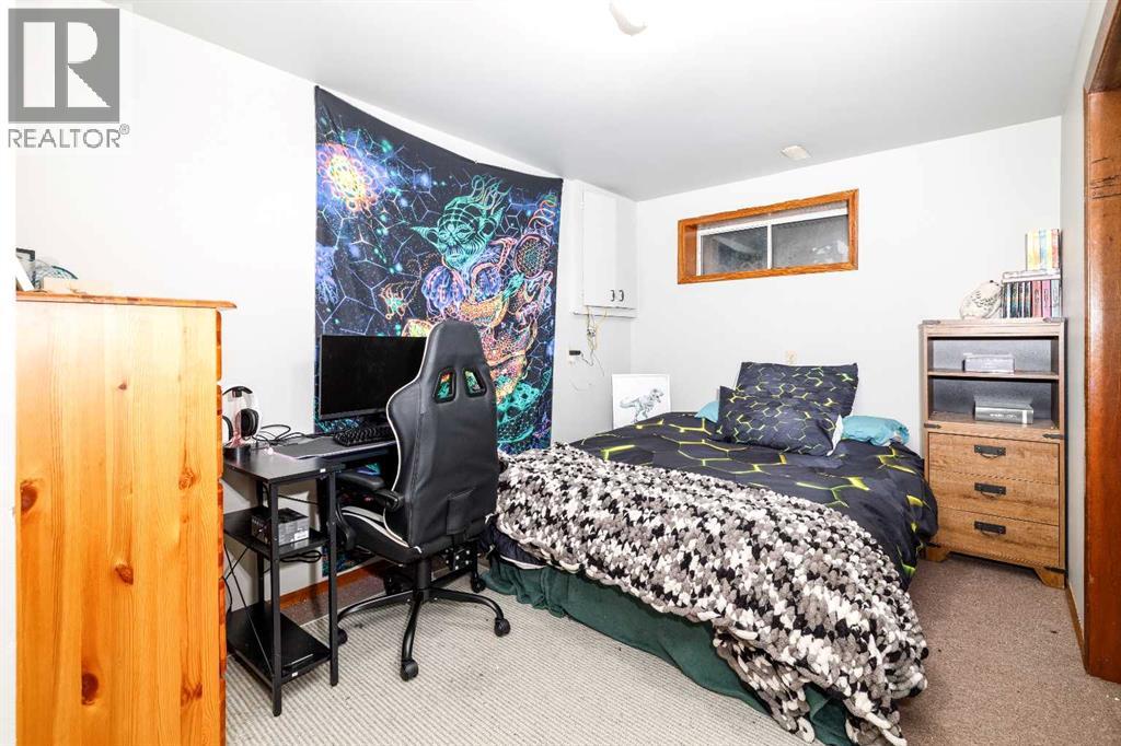 6343 58 Ave Avenue West, Red Deer