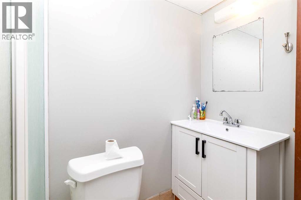 6343 58 Ave Avenue West, Red Deer