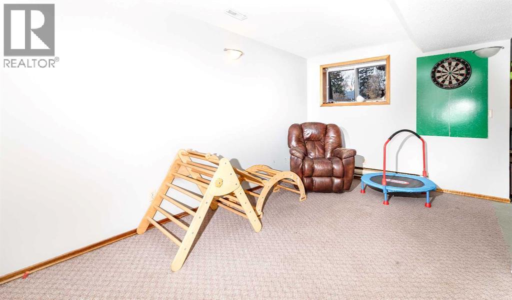 6343 58 Ave Avenue West, Red Deer