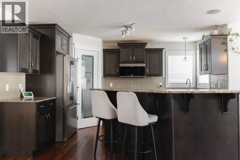 110 Pearl Bay, Fort McMurray