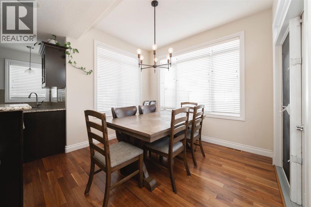 110 Pearl Bay, Fort McMurray