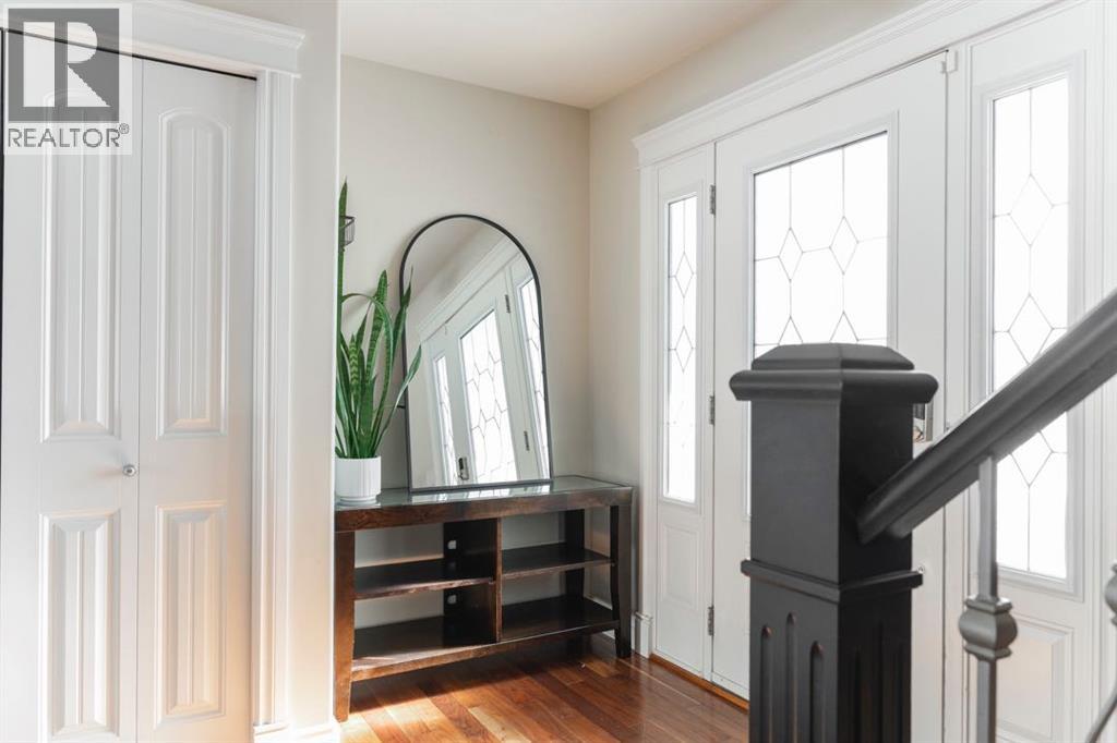 110 Pearl Bay, Fort McMurray