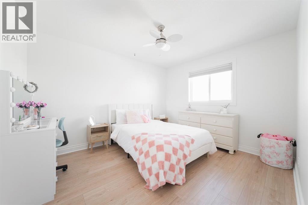 110 Pearl Bay, Fort McMurray