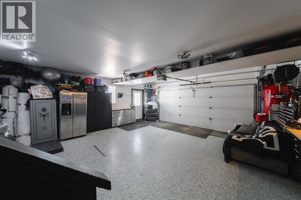 110 Pearl Bay, Fort McMurray