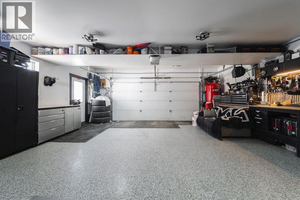 110 Pearl Bay, Fort McMurray