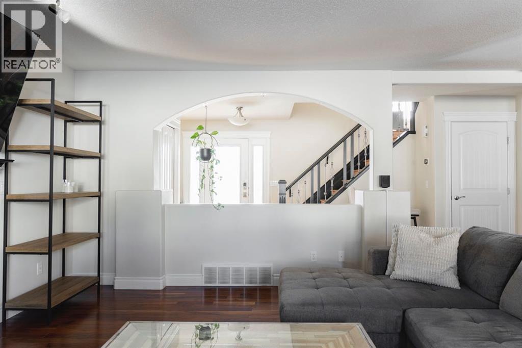 110 Pearl Bay, Fort McMurray