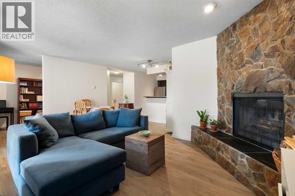 Single Family House for Sale in   A Street NE Renfrew Calgary 