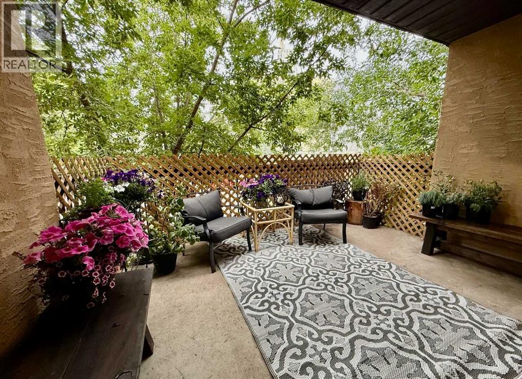 Single Family House for Sale in   A Street NE Renfrew Calgary 