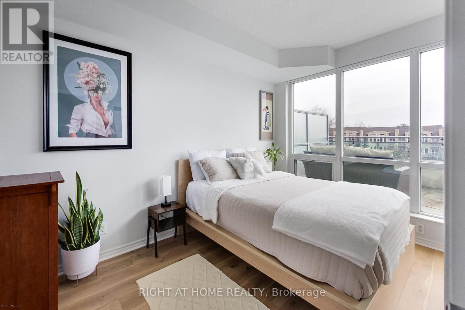 #308 60 BYNG AVENUE - 12