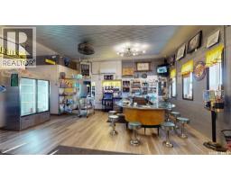 929 Railway Avenue, Burstall, SK S0N0H0 Photo 21