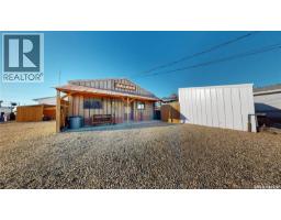 929 Railway Avenue, Burstall, SK S0N0H0 Photo 10