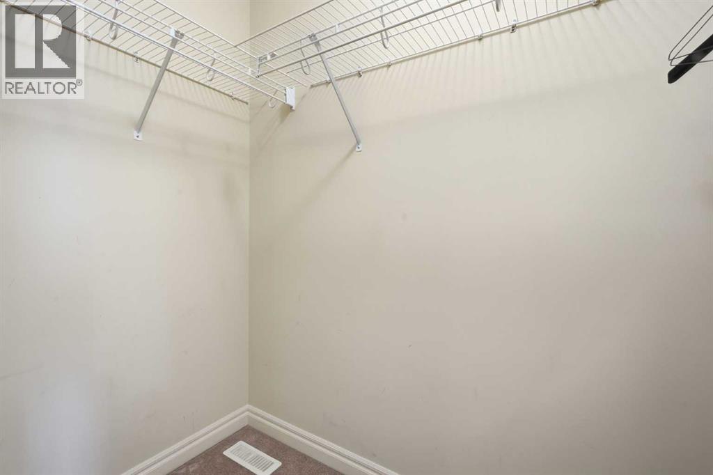 Single Family House for Sale in  Saddleland Way NE Saddle Ridge Calgary 