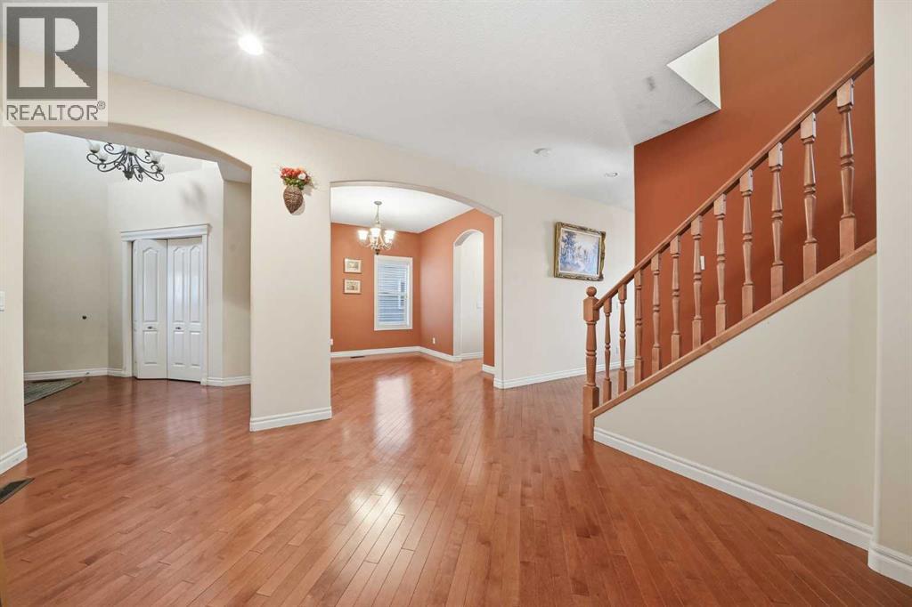 Single Family House for Sale in  Saddleland Way NE Saddle Ridge Calgary 