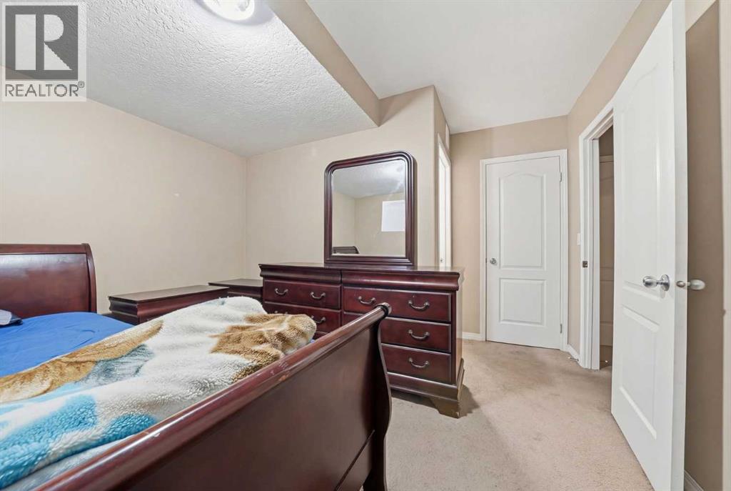 Single Family House for Sale in  Saddleland Way NE Saddle Ridge Calgary 