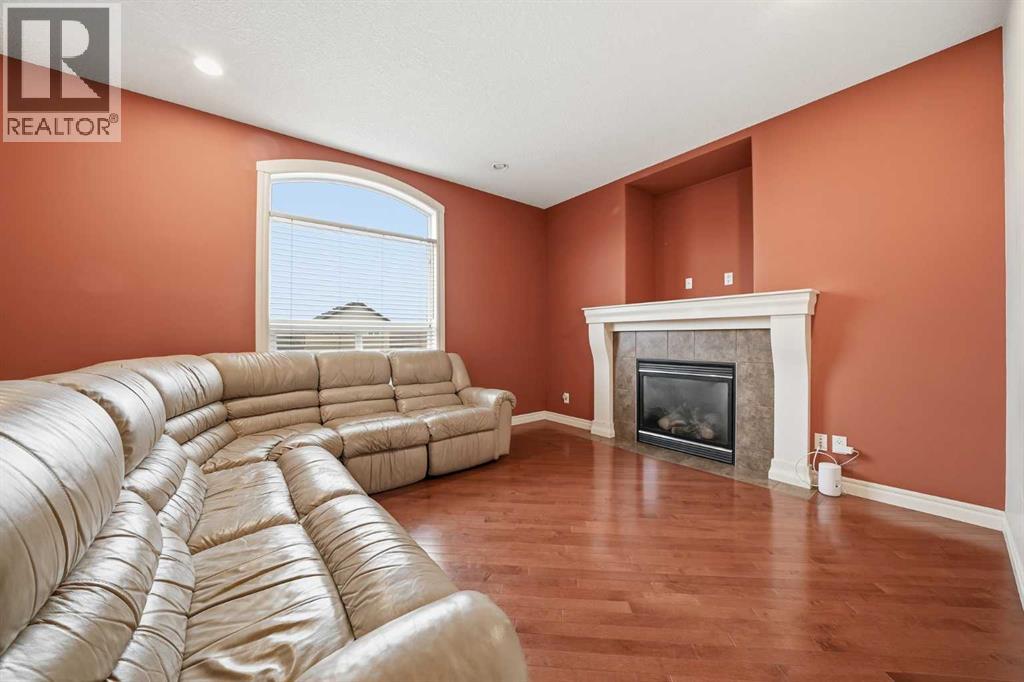 Single Family House for Sale in  Saddleland Way NE Saddle Ridge Calgary 