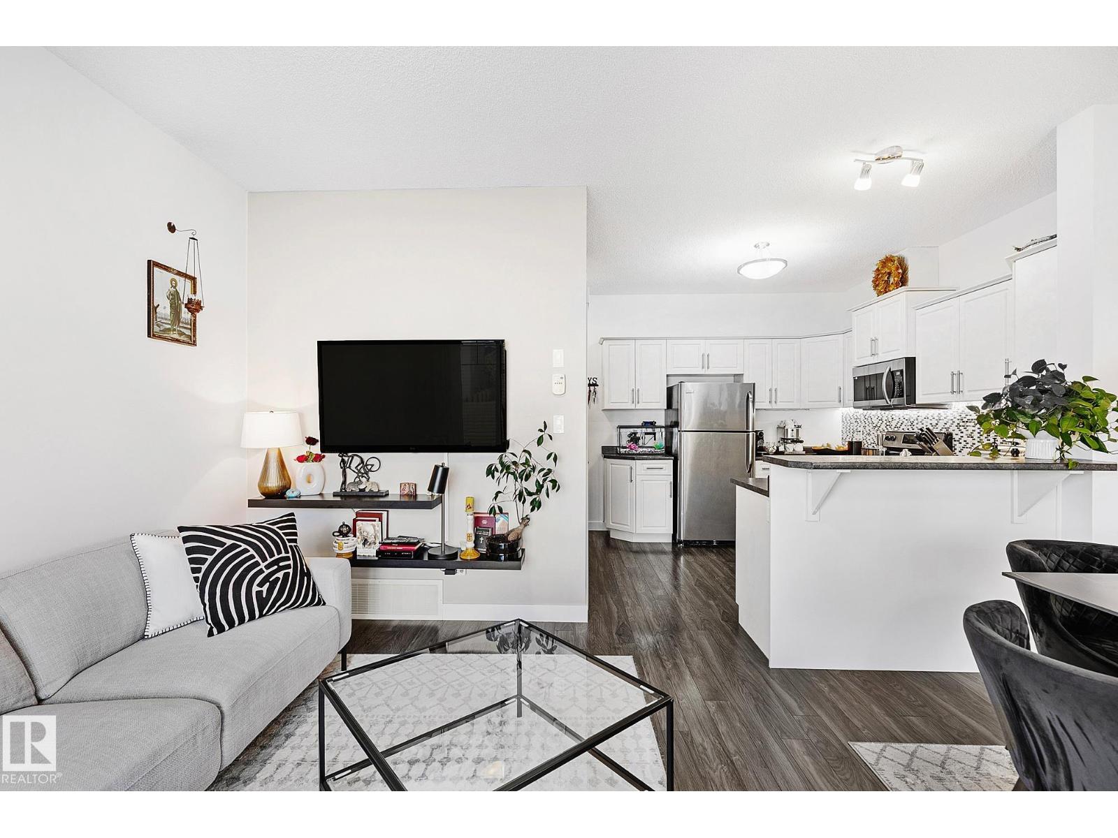 #17 3103 HILTON DR NW, Edmonton