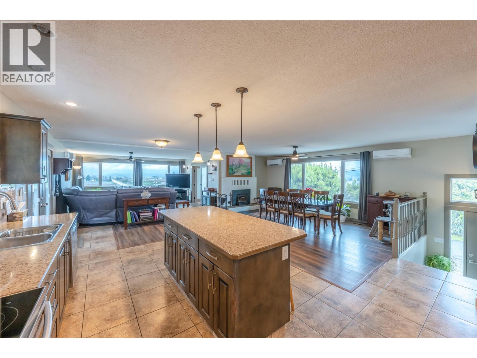 1418 FAIRVIEW Road - 5