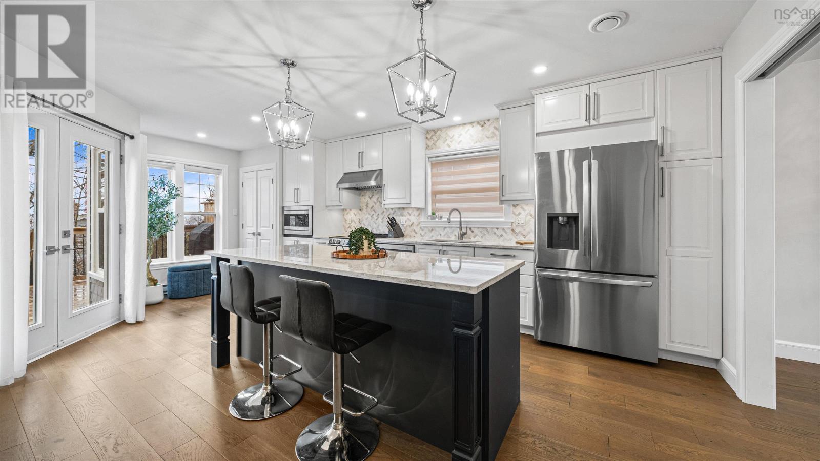 Property 22 of 45 of 3615 Acadia Street