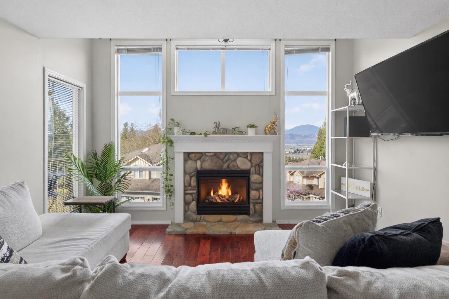 10 46906 RUSSELL ROAD, Promontory, Chilliwack