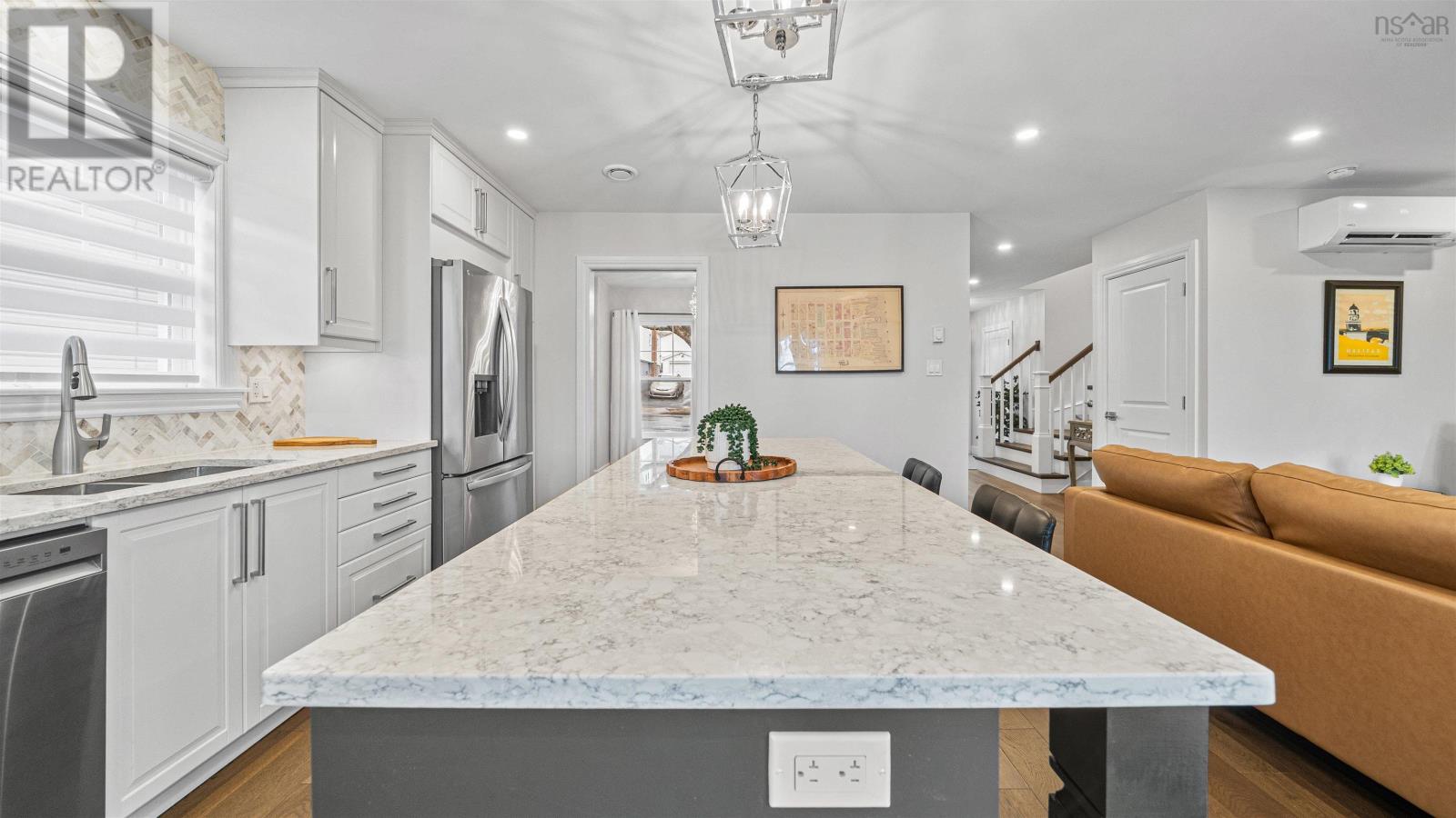 3615 ACADIA STREET - 9