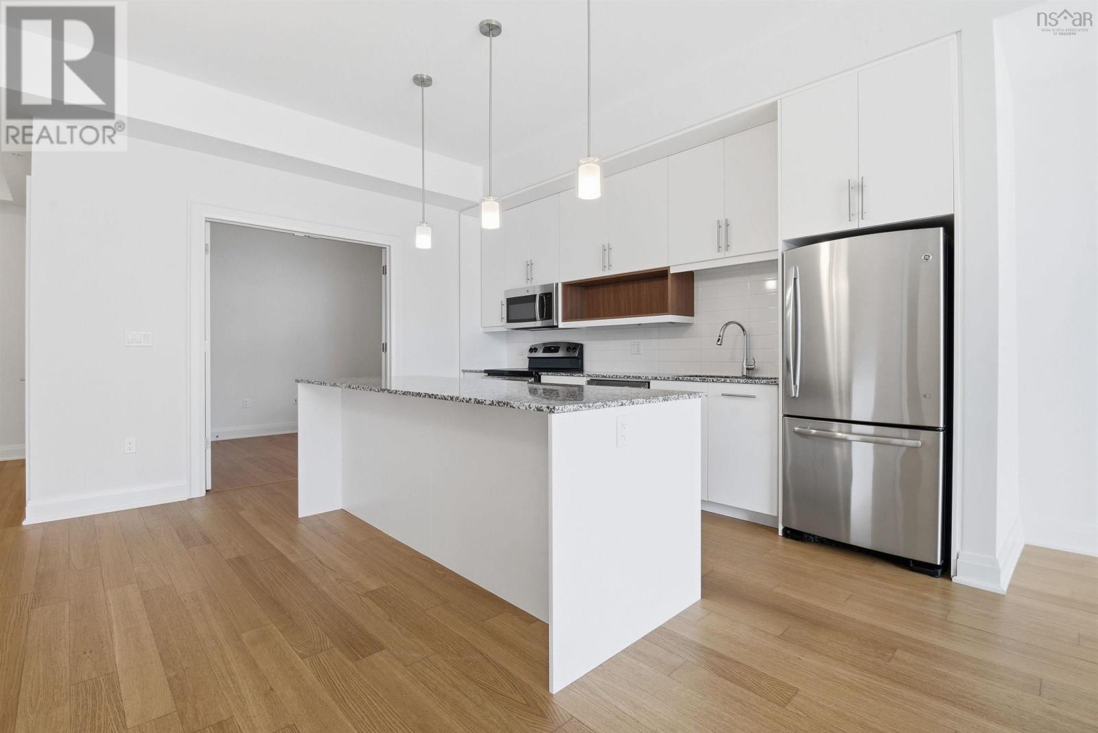 #305 25 ALDERNEY DRIVE - 11