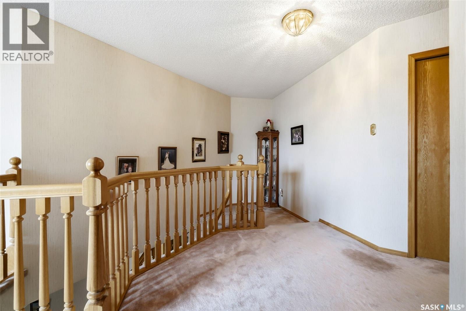 250 Prospect CRESCENT — photo 39