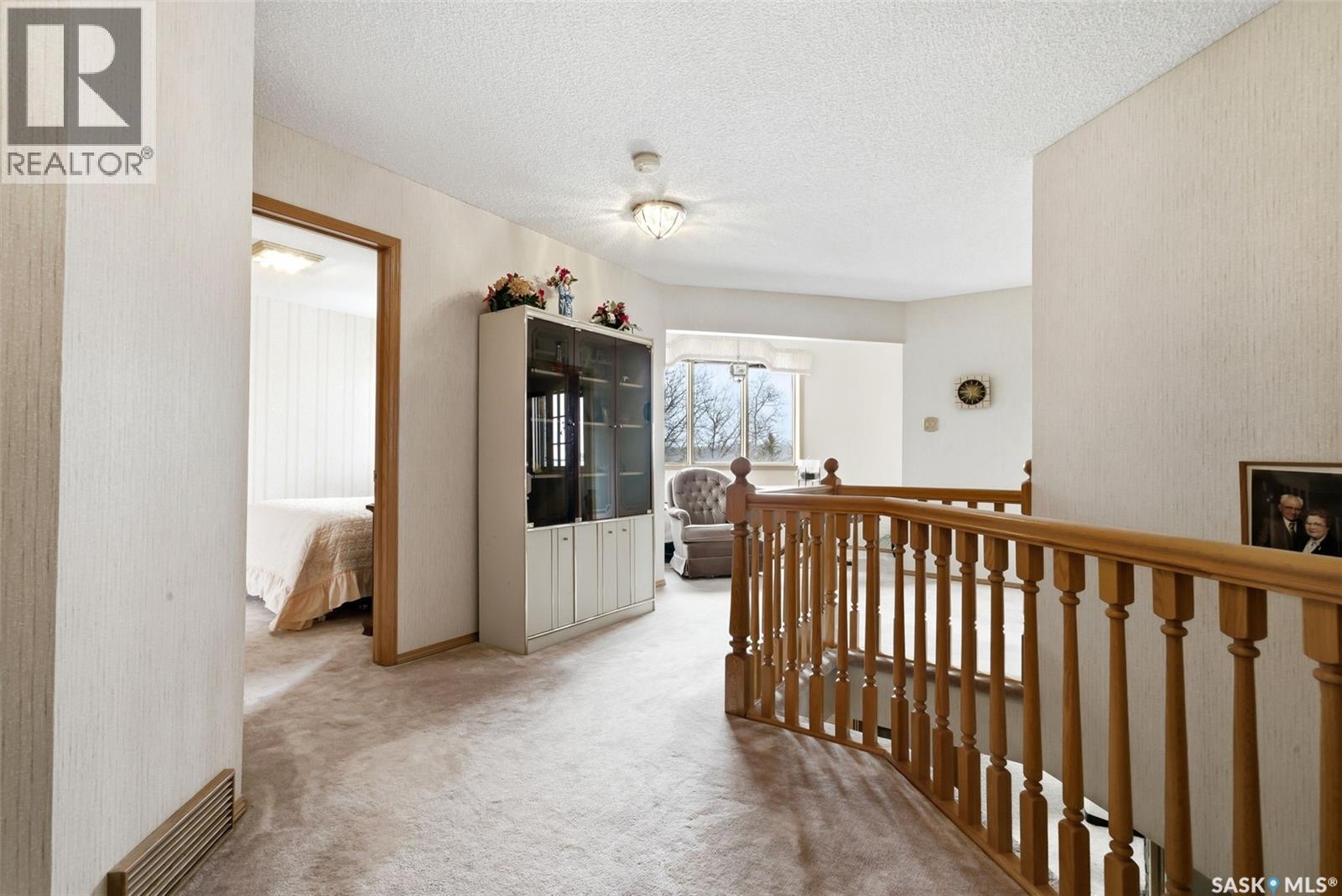 250 Prospect CRESCENT — photo 40