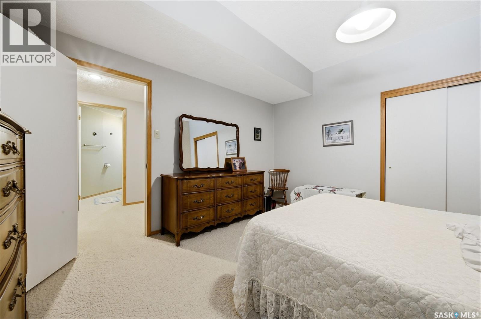 250 Prospect CRESCENT — photo 71