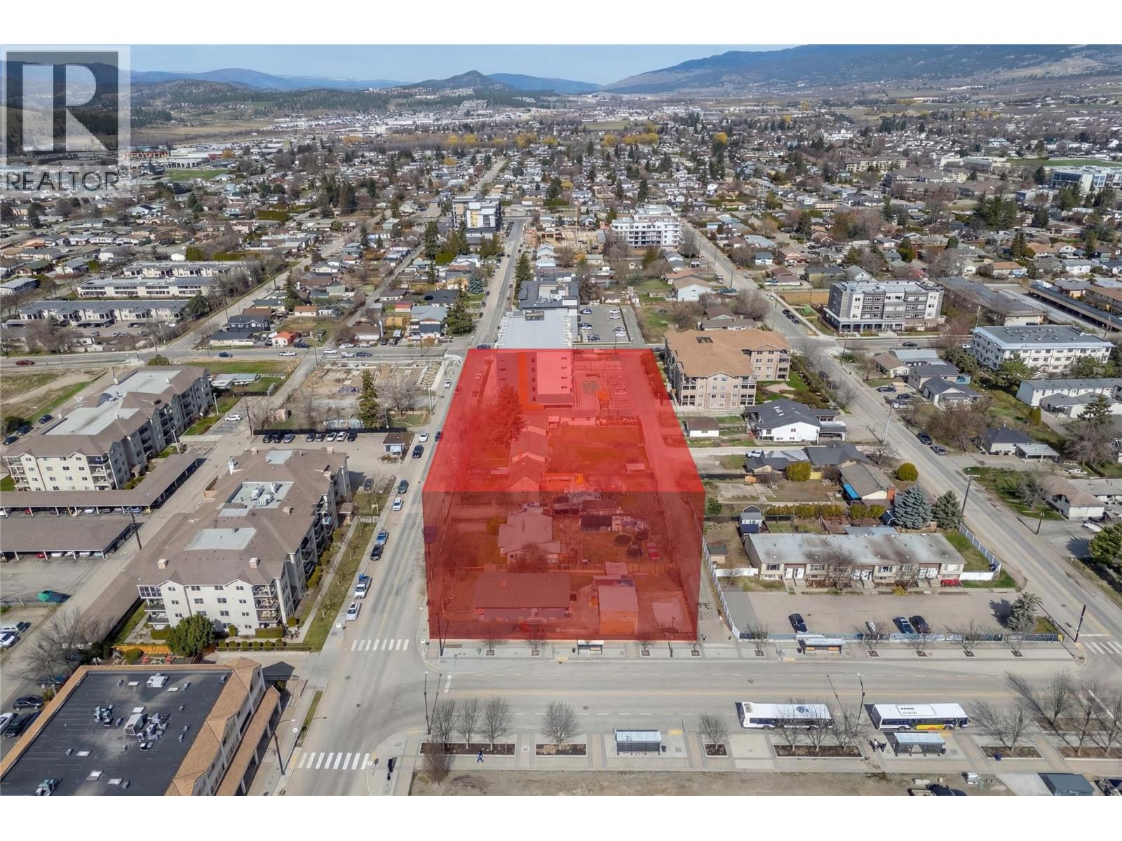 225 DOUGALL ROAD N - 20