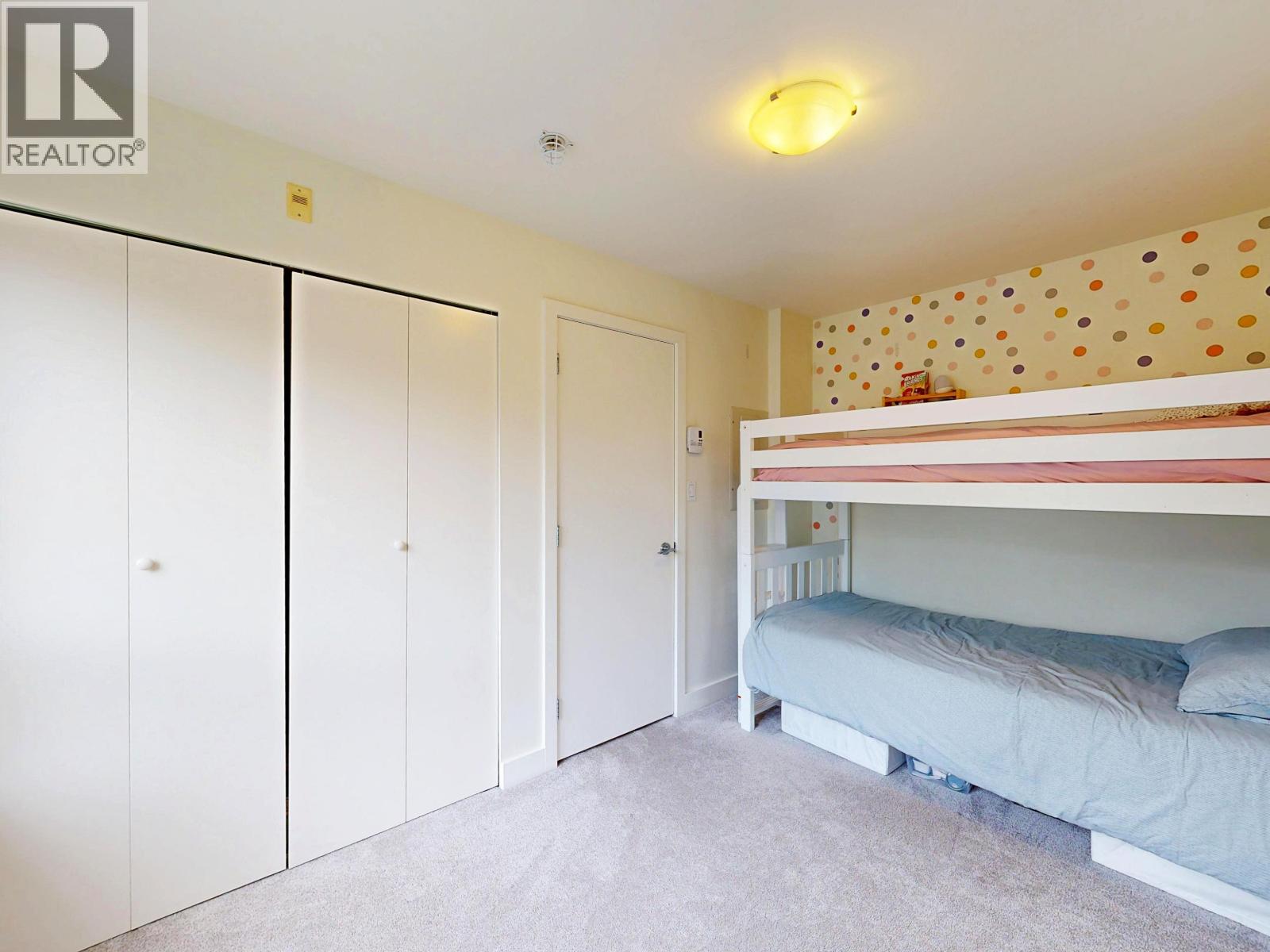 101 1672 E PENDER STREET, Vancouver