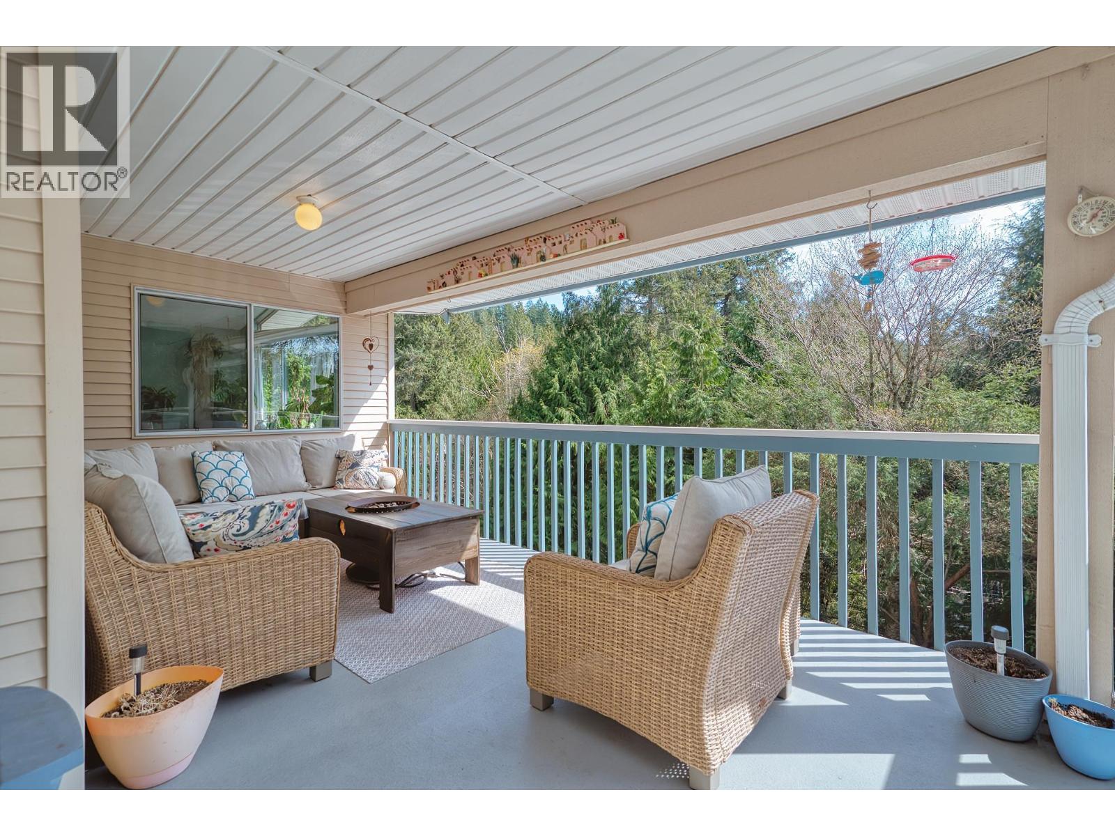 5549 SANS SOUCI ROAD, Halfmoon Bay
