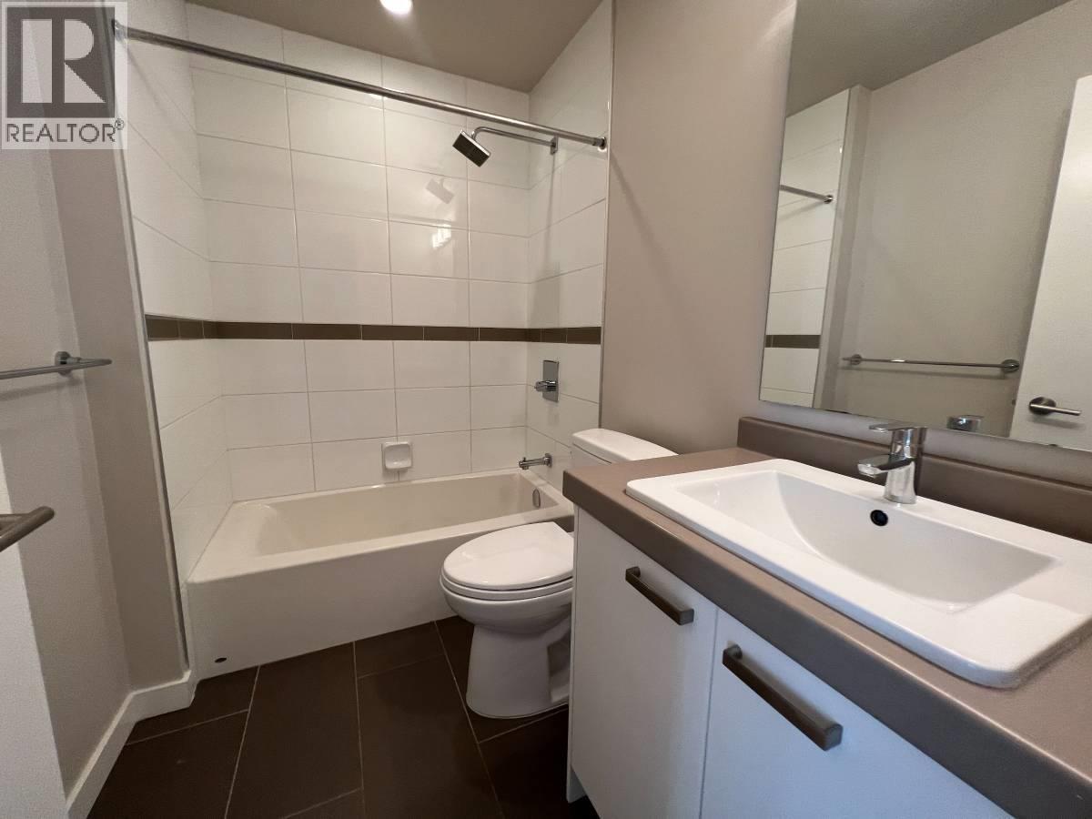 110 20331 DEWDNEY TRUNK RD, Maple Ridge