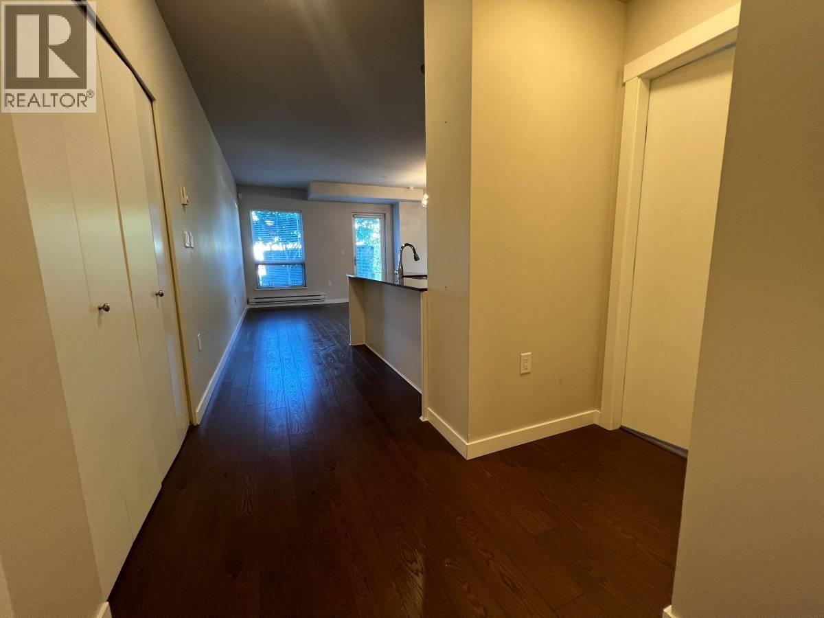 110 20331 DEWDNEY TRUNK RD, Maple Ridge