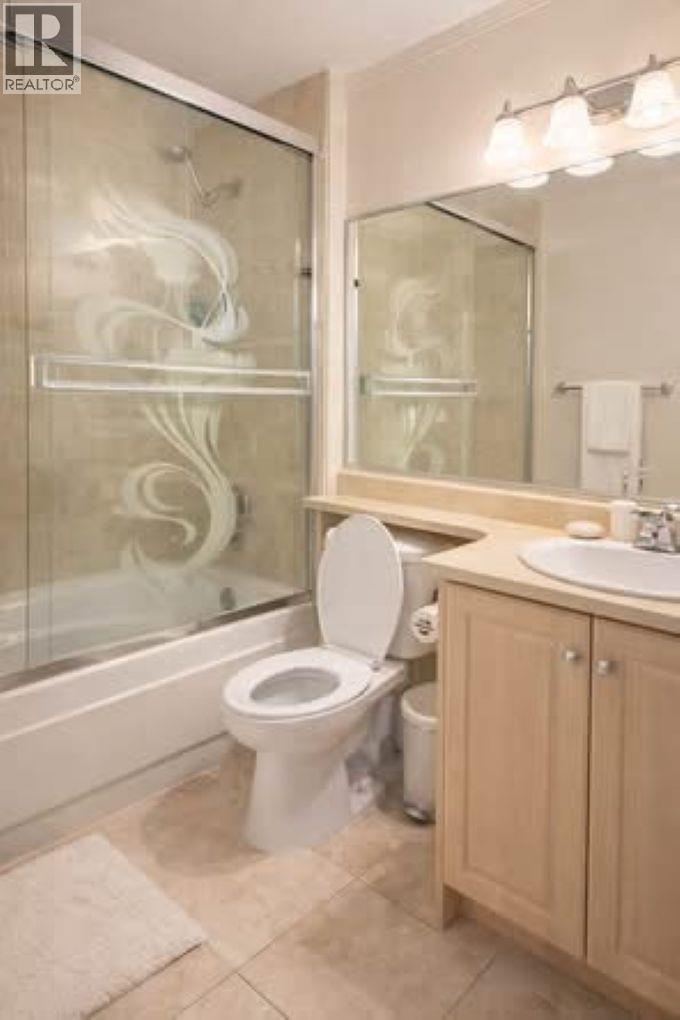 387x ELMWOOD Street - photo 2