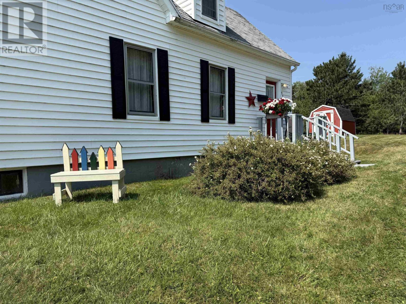 473 WILLOW AVENUE - 22
