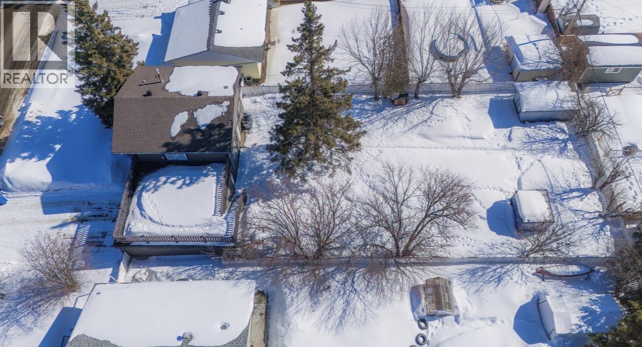 9527 112 AVENUE - 25