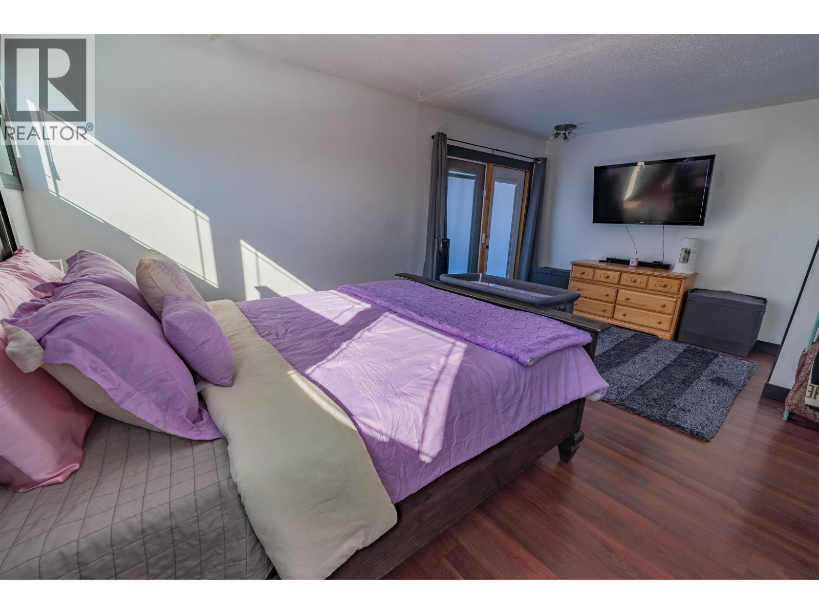 9527 112 AVENUE - 16