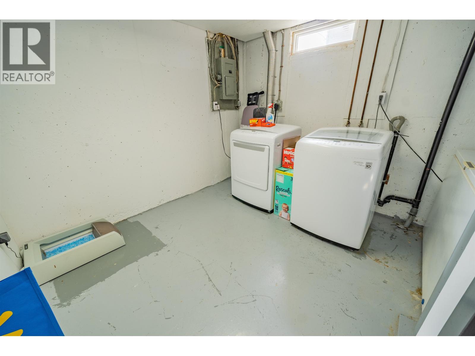 9527 112 AVENUE - 10