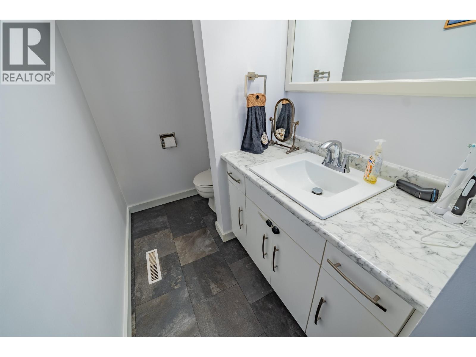 9527 112 AVENUE - 14