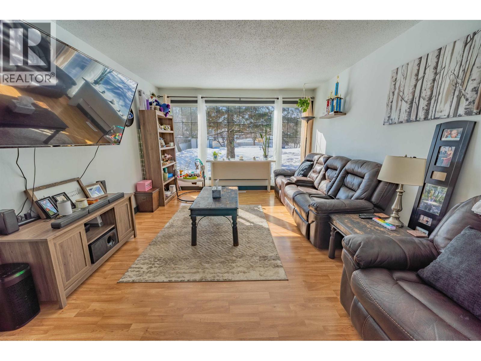 9527 112 AVENUE - 12