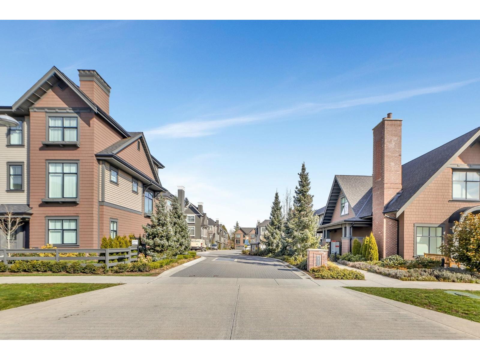 42 14151 58A AVENUE, Surrey