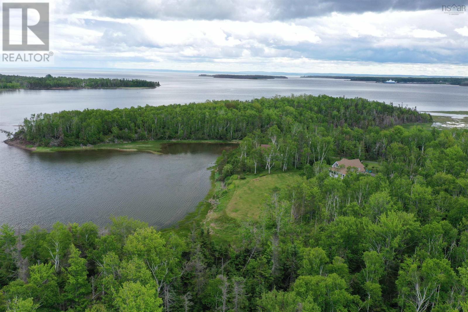 Property photo of 1258 Caribou Island Road